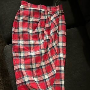 Mistress rocks plaid skirt